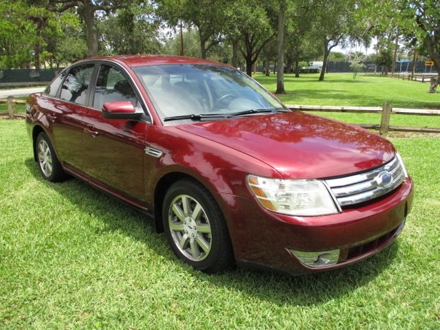 2008 Ford Taurus SEL $500 DOWN PAYMENT $155 Bi weekly