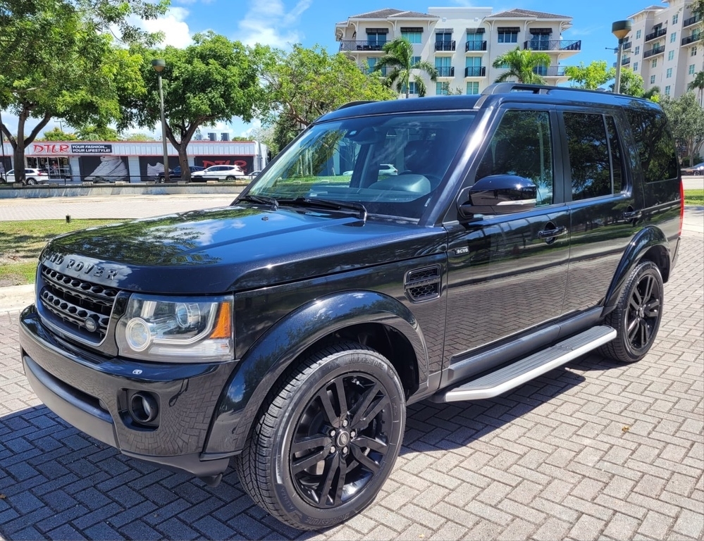 2016 Land Rover LR4  1-Owner