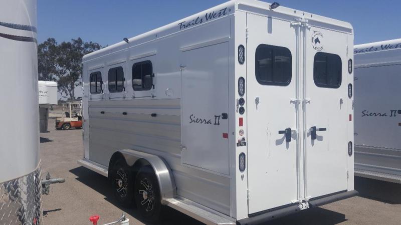 Trailer Photo 6