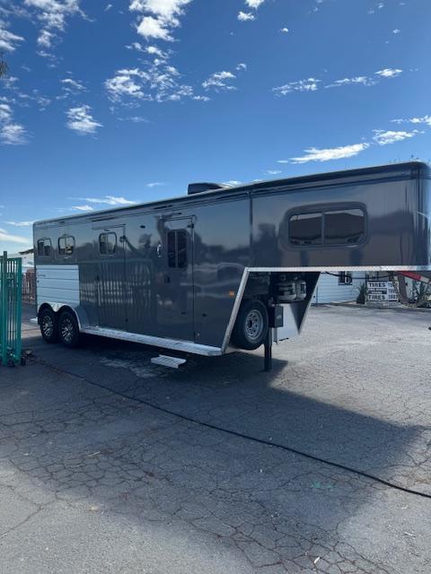 2026 Trails West Manufacturing Weekender Horse Trailer