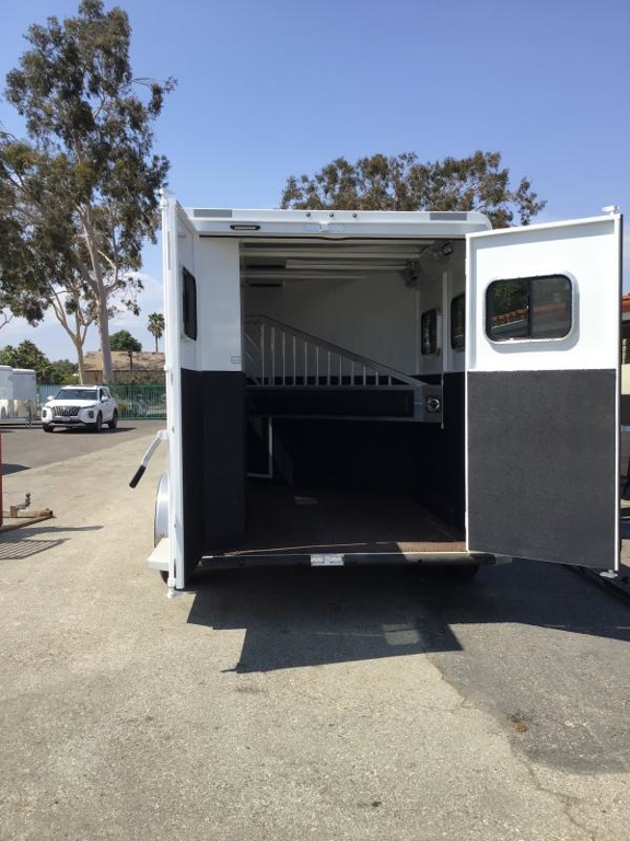 Trailer Photo 5