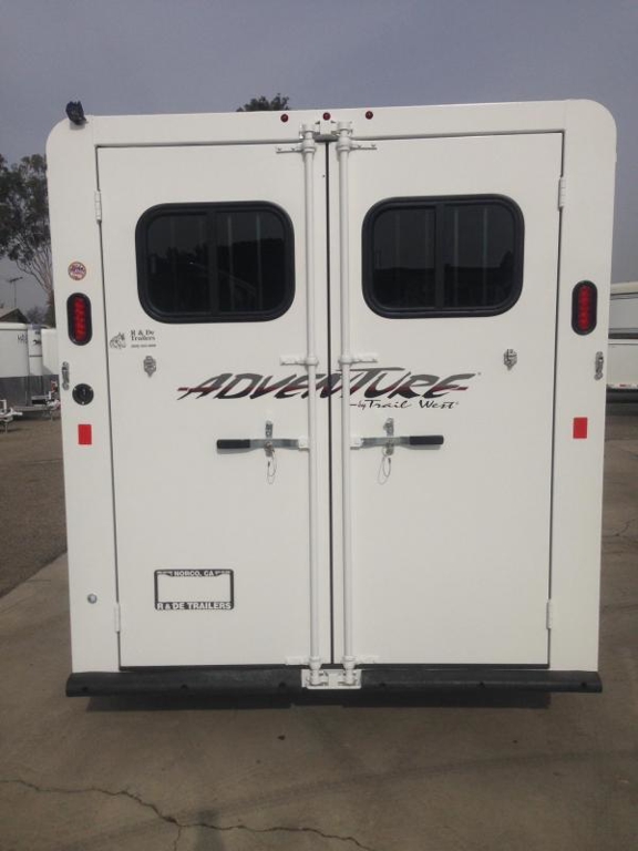 Trailer Photo 4