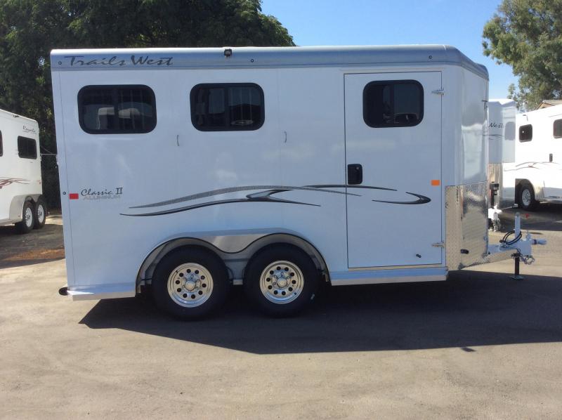 2026 Trails West Manufacturing CLASSIC II Horse Trailer