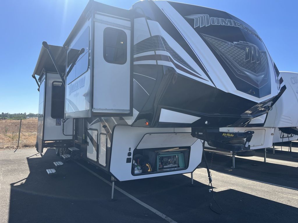 Grand Design RV Momentum Image