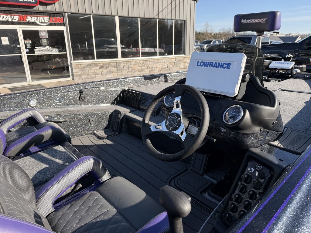 New 2026 Phoenix 819 ZXL, 41001 Alexandria - Boat Trader