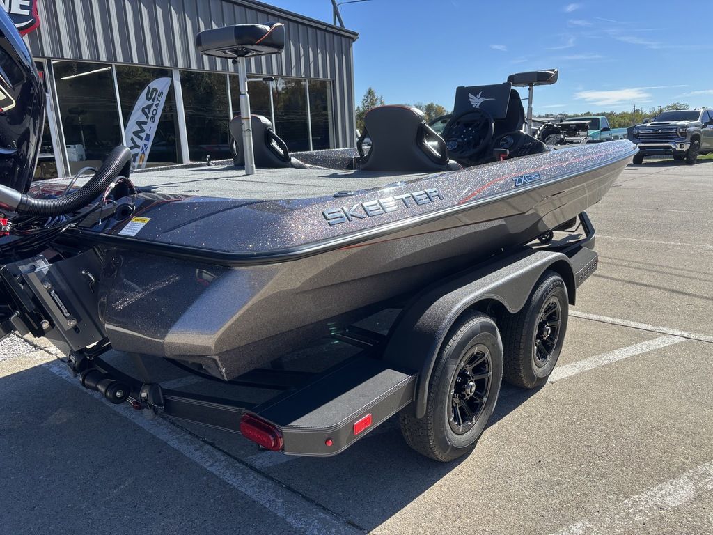 New 2027 Phoenix 721 ZXL, 41001 Alexandria - Boat Trader