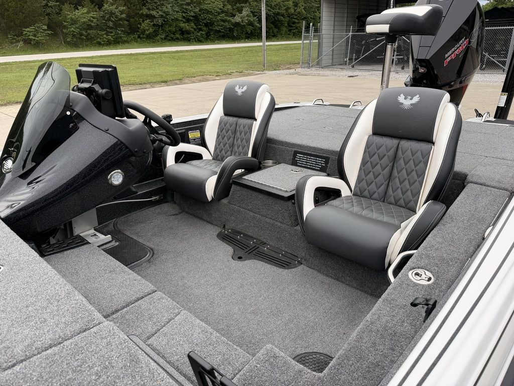 Used 2025 Phoenix 721 ZXL, 41001 Alexandria - Boat Trader