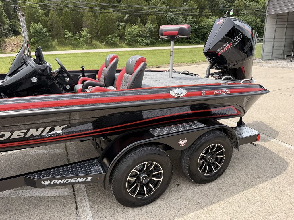 New 2027 Phoenix 720ZXL, 41001 Alexandria - Boat Trader