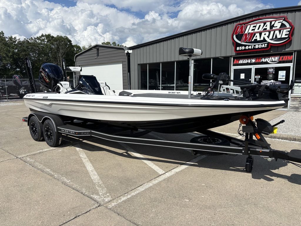 New 2026 Phoenix 721 ZXL, 41001 Alexandria - Boat Trader