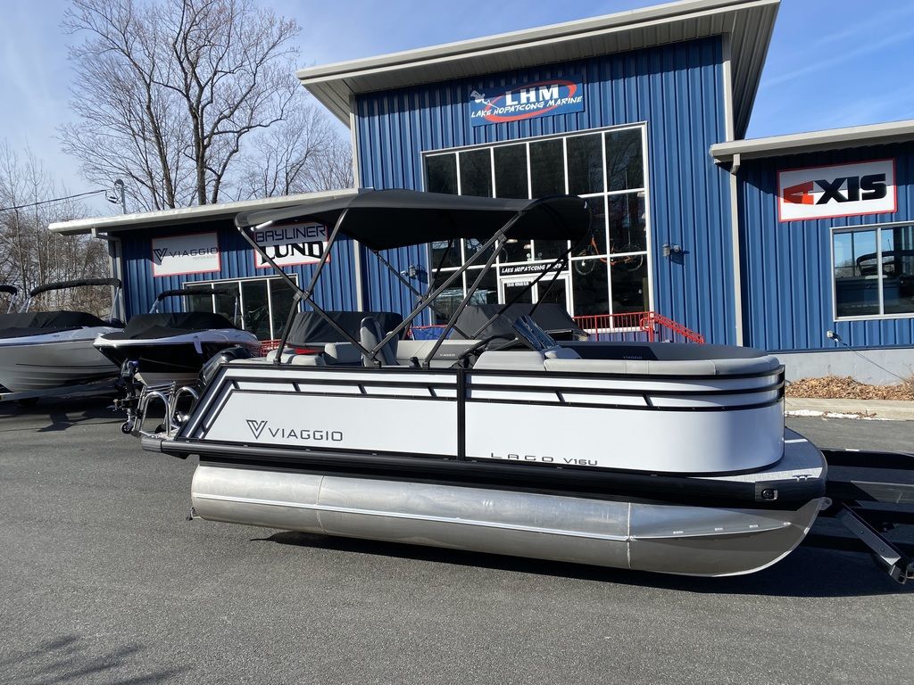 旅籠 New 2025 Lund 1870 Predator Z1870C Center Console, 07849 Lake