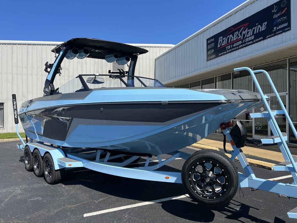 Used 2021 Tigé ZX Class 21 ZX, Counce - Boat Trader