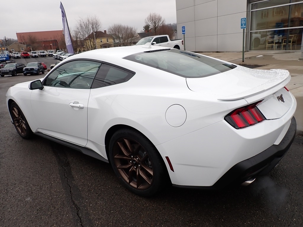 2026 Ford Mustang - 2