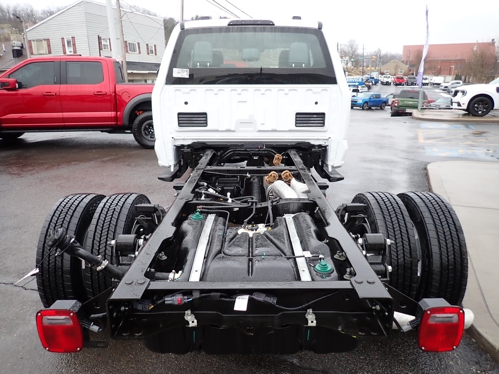 2026 Ford F550 SUPER - 4