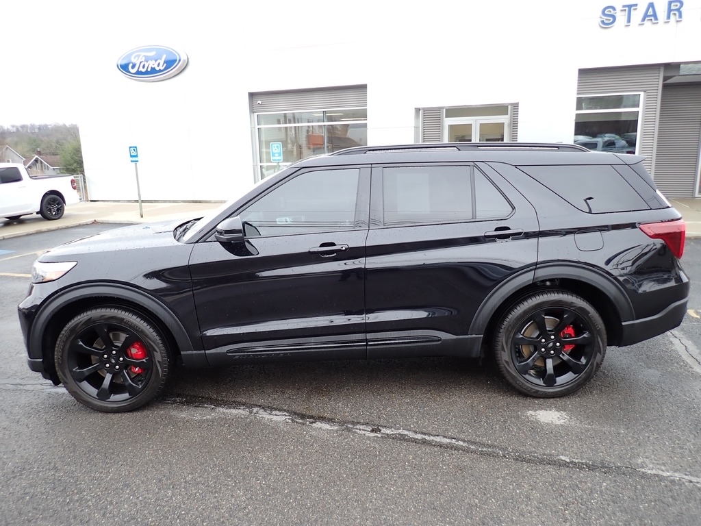 2023 Ford Explorer ST - 1