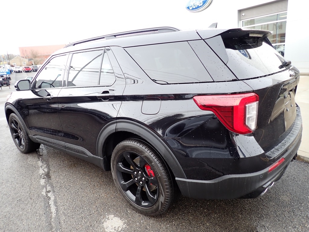 2023 Ford Explorer ST - 2