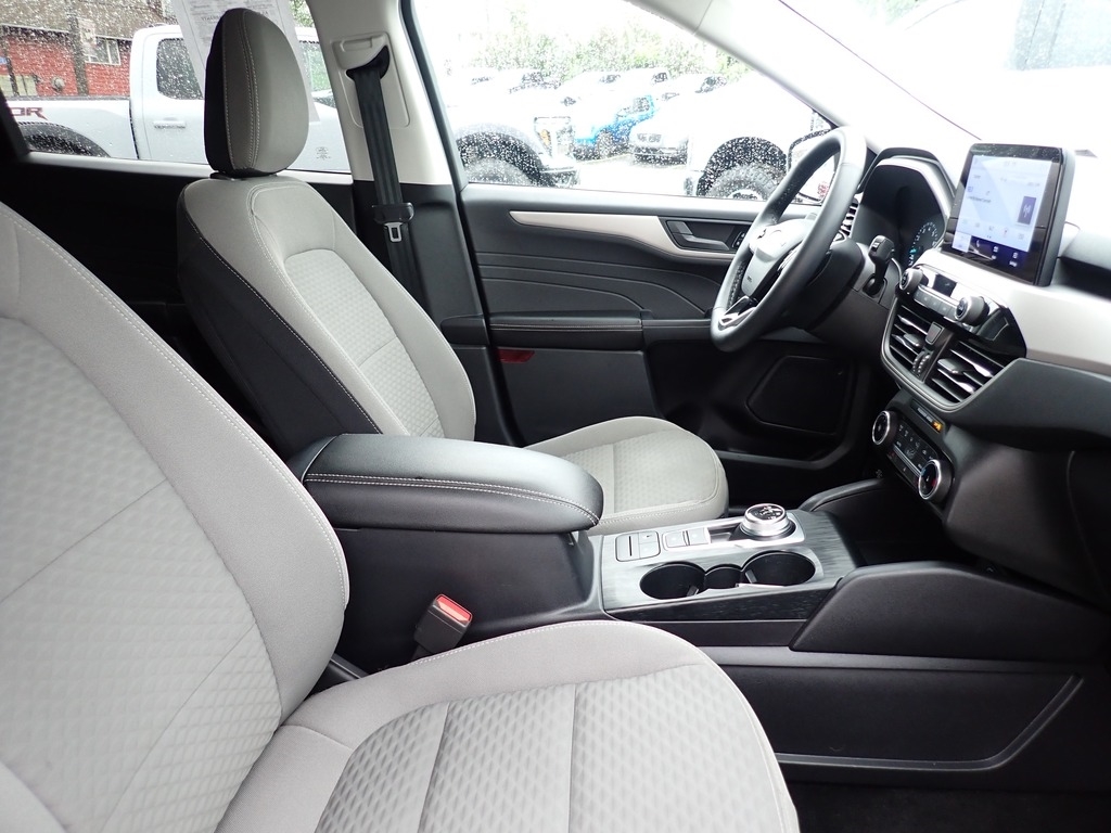2022 Ford Escape SE Atlas Blue at Premiere Auto Sales