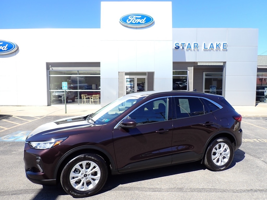 2023 Ford Escape Active Rapid Red Metallic Tinted Clearcoat at Star Lake Ford