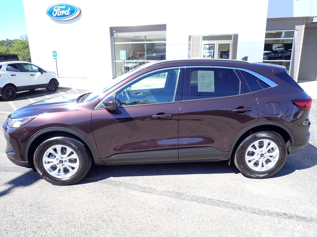 2023 Ford Escape Active Rapid Red Metallic Tinted Clearcoat at Star Lake Ford
