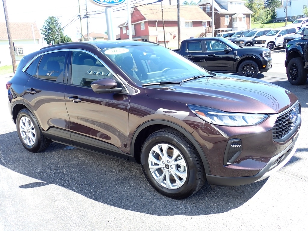 2023 Ford Escape Active Rapid Red Metallic Tinted Clearcoat at Star Lake Ford