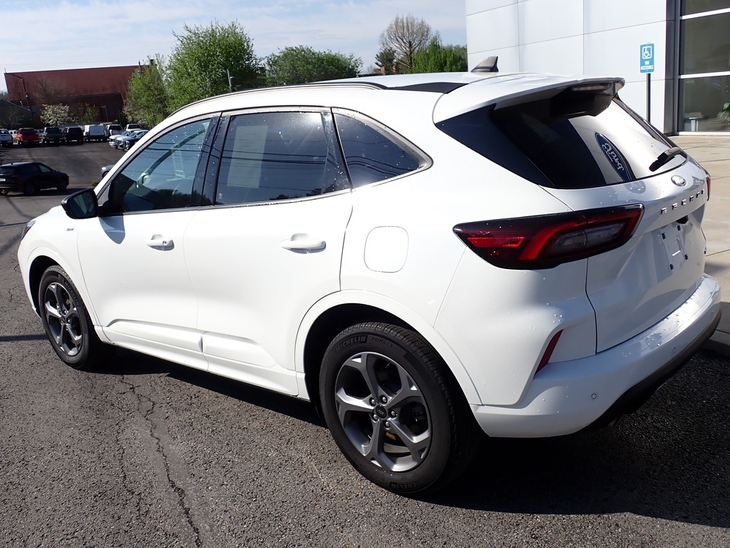 2024 Ford Escape ST-Line - 2