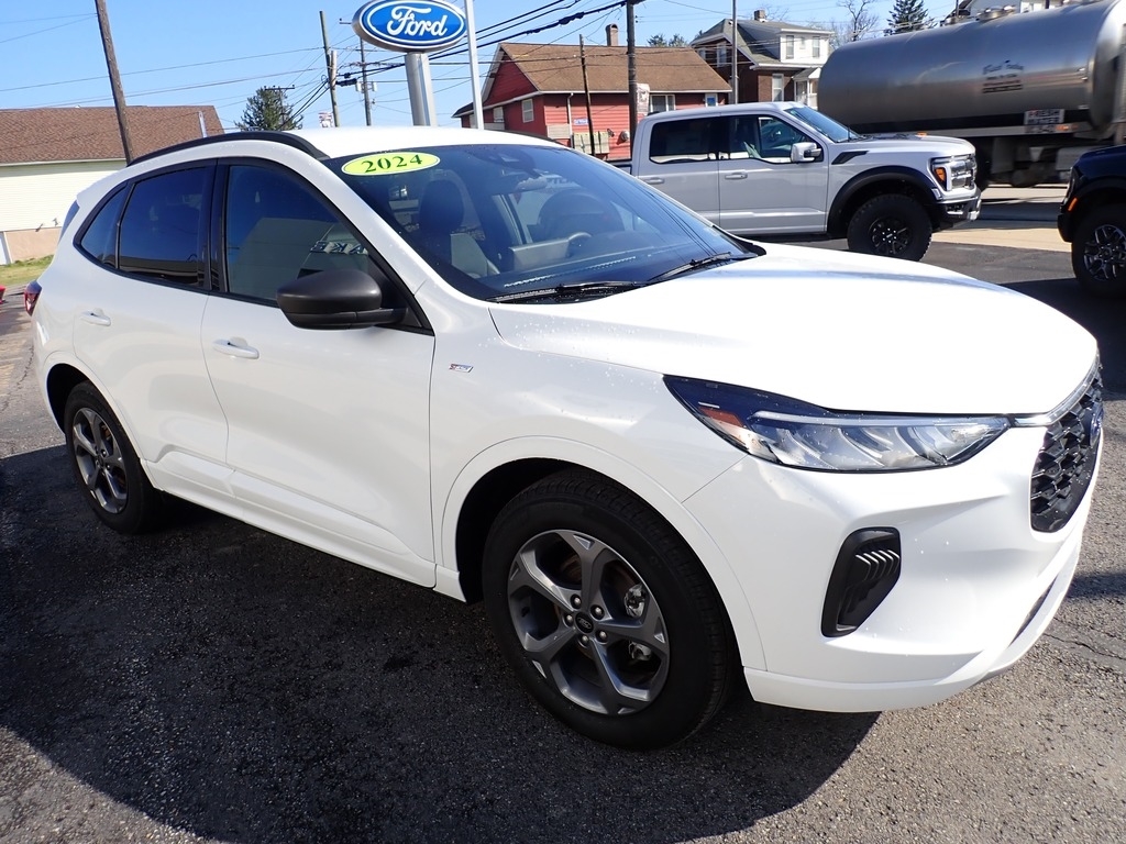 2024 Ford Escape ST-Line - 9