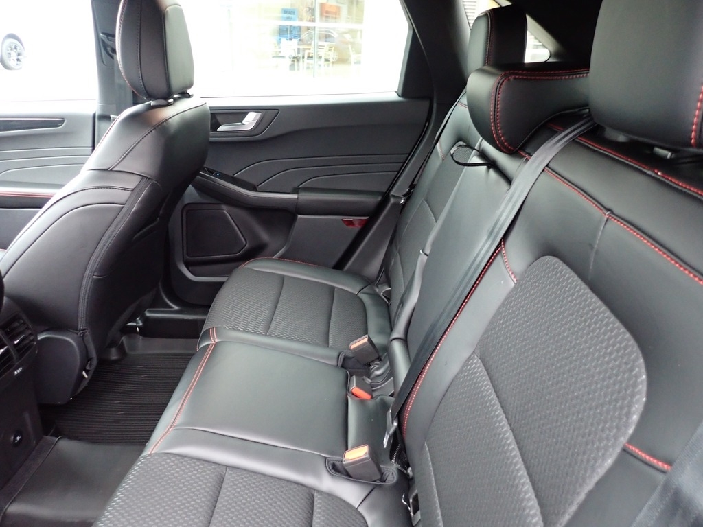 2026 Ford Escape ST-Line - 10