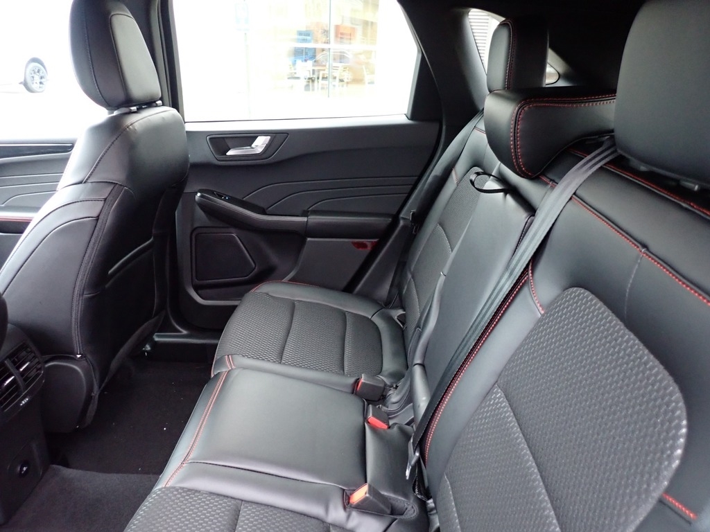 2026 Ford Escape ST-Line - 10