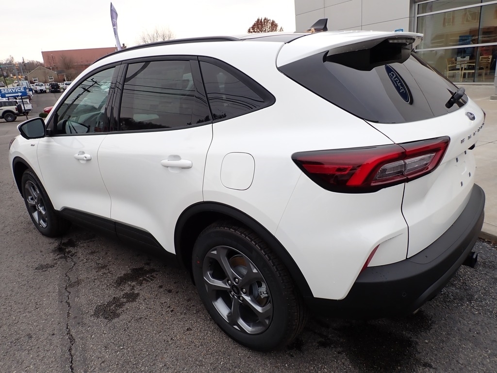 2026 Ford Escape ST SELECT - 2