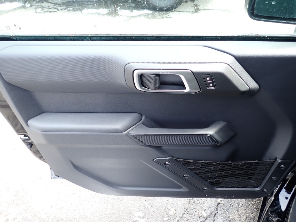 2026 Ford Bronco Big Bend Shadow Black at Star Lake Ford
