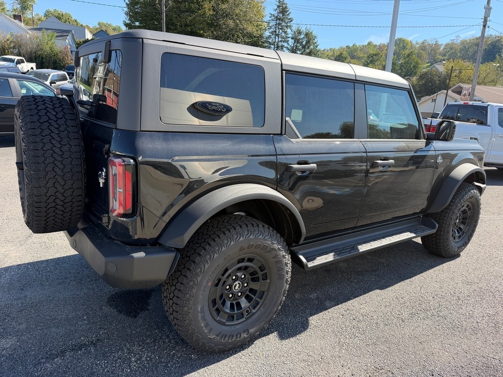 2026 Ford Bronco photo 6 of 20