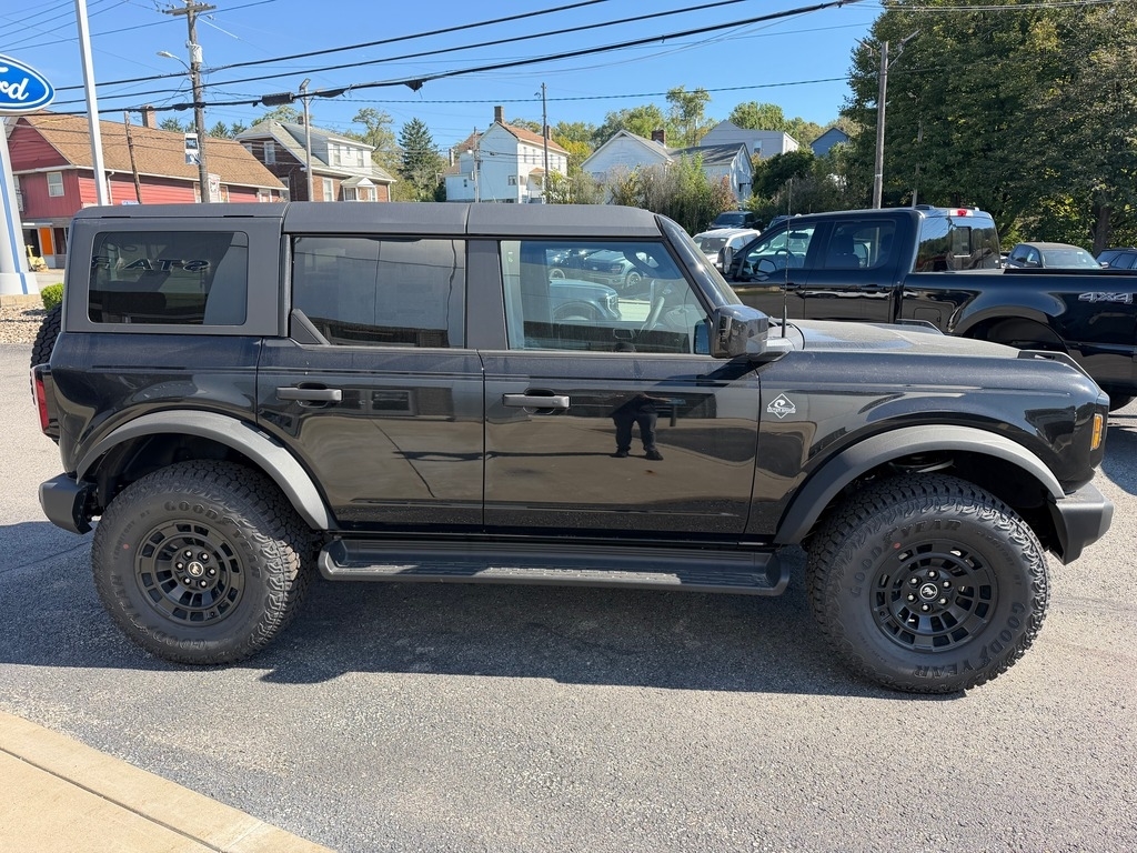 2026 Ford Bronco photo 7 of 20