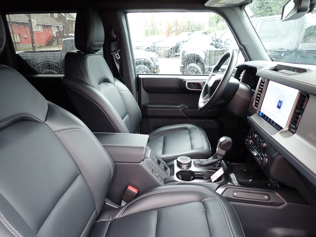 2025 Ford Bronco Outer Banks TAN at Star Lake Ford