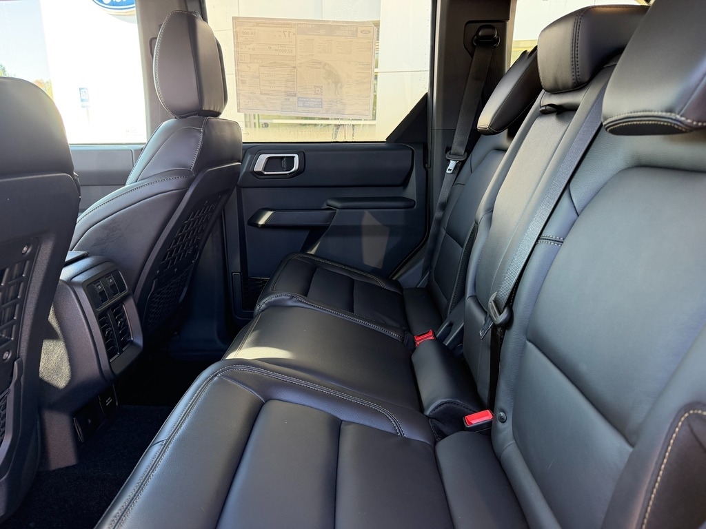 2026 Ford Bronco photo 11 of 20