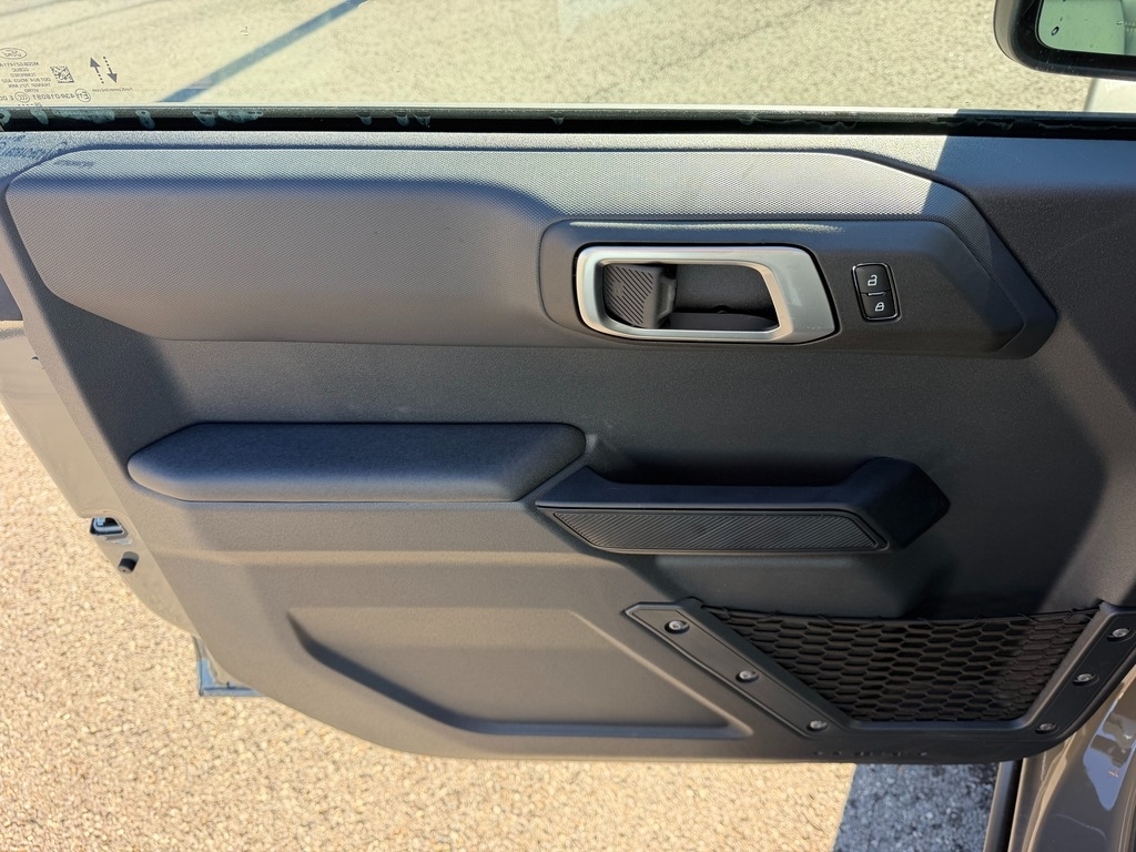 2026 Ford Bronco photo 13 of 20