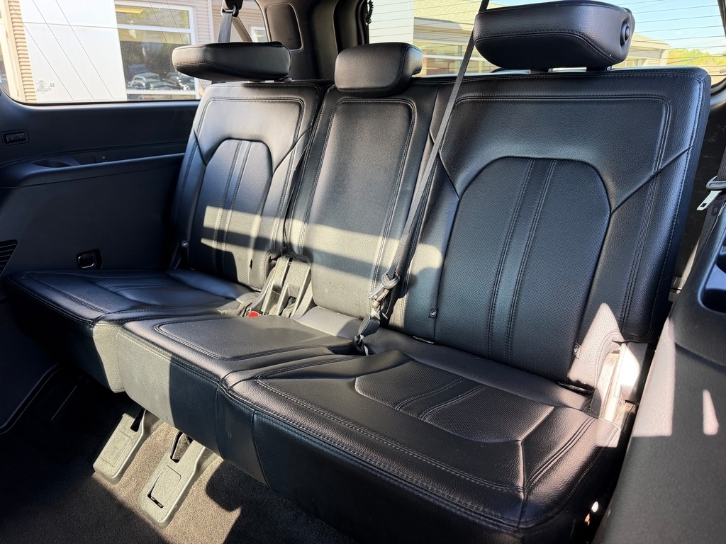 2021 Ford Expedition MAX photo 19 of 30