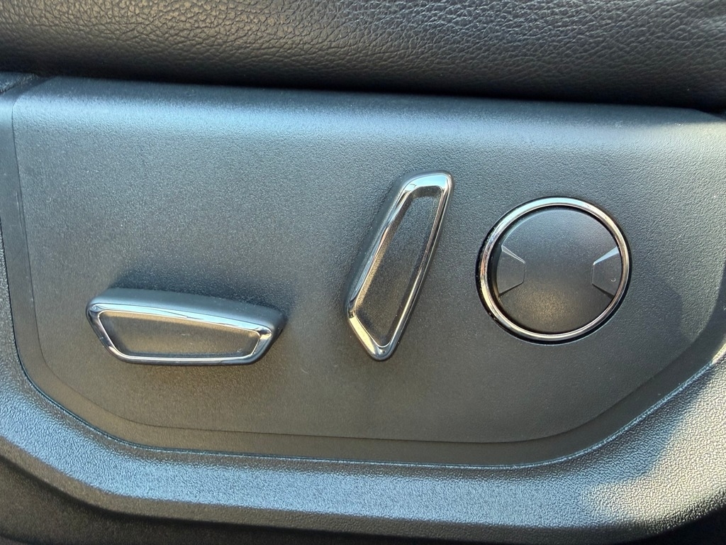 2021 Ford Expedition MAX photo 23 of 30