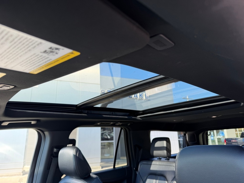 2021 Ford Expedition MAX photo 24 of 30
