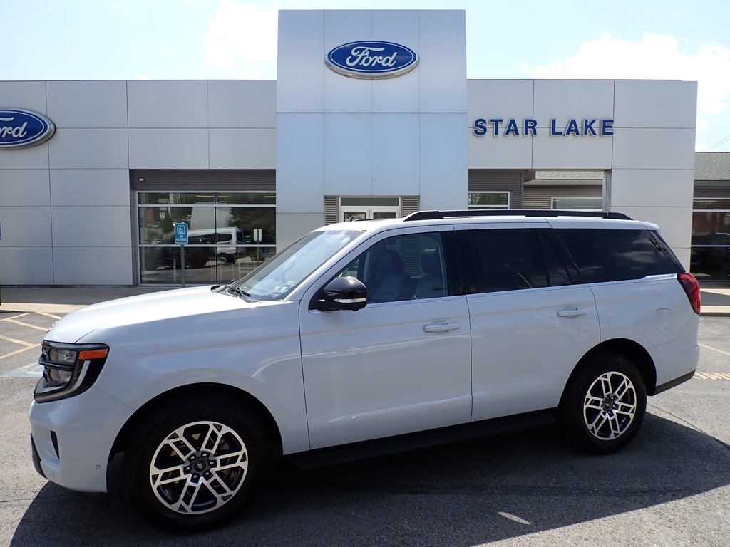 2025 Ford Expedition Active Space Silver at Star Lake Ford