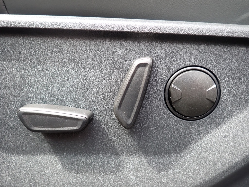 2025 Ford Expedition Active Glacier Gray Metallic Tri-Coat at Star Lake Ford