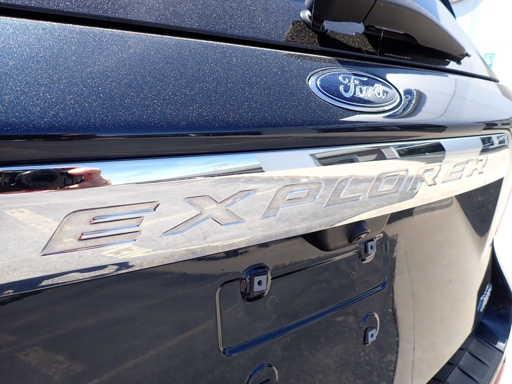 2023 Ford Explorer XLT STONE BLUE at Star Lake Ford