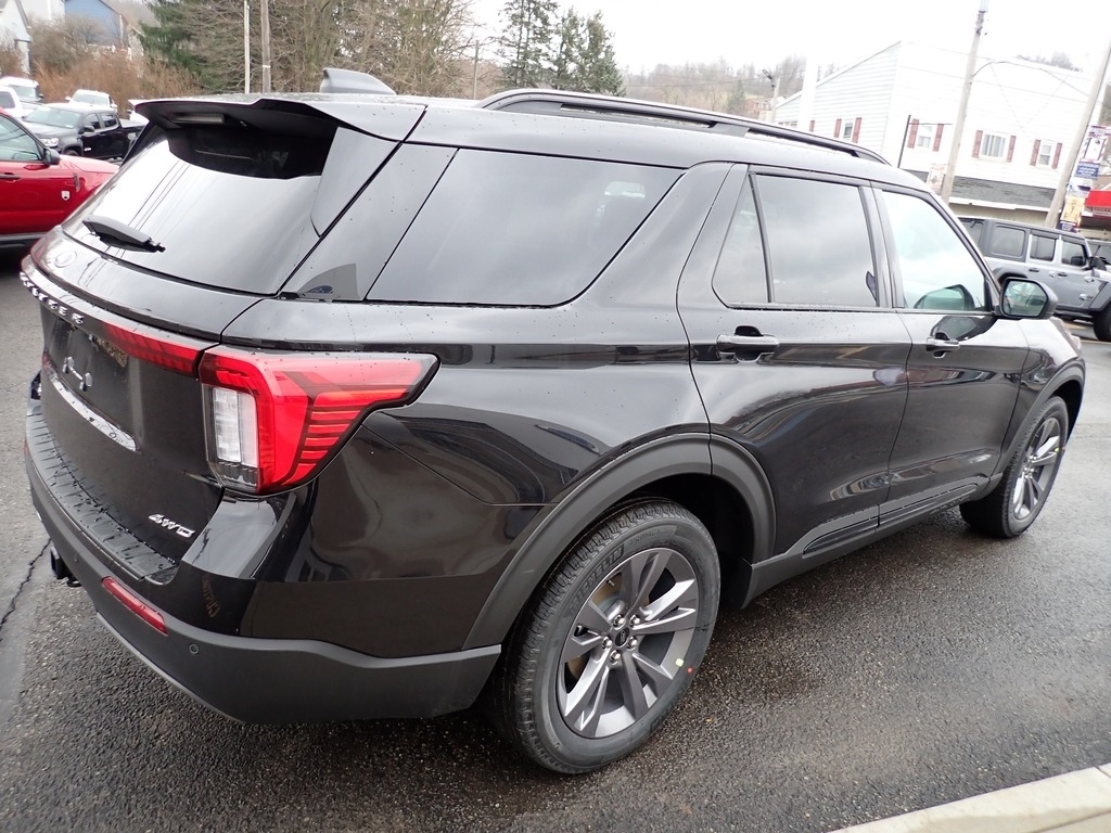 2026 Ford Explorer Active - 5