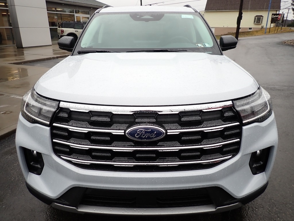 2026 Ford Explorer Active - 9