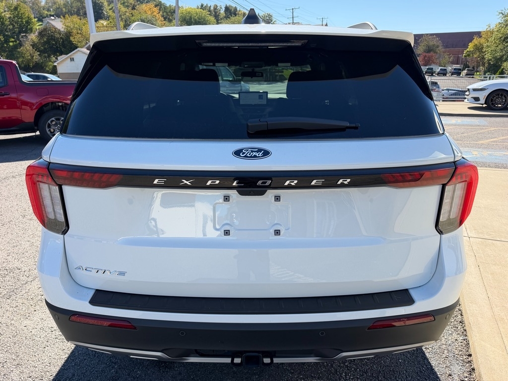 2027 Ford EXPLORER A photo 4 of 20