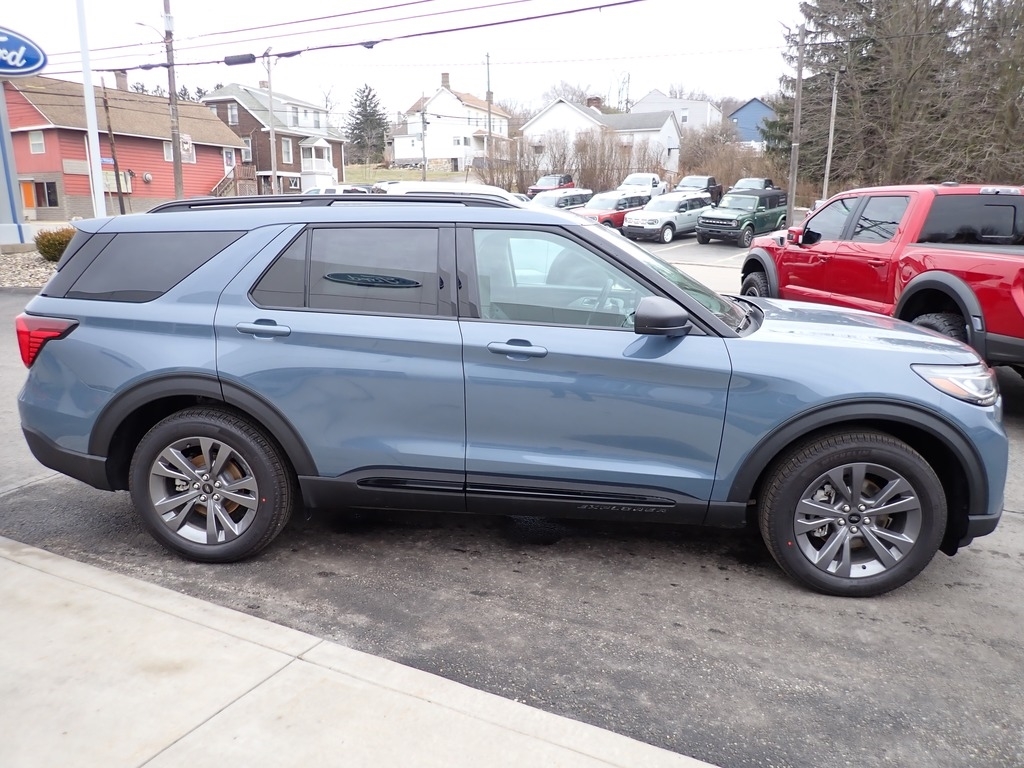 2026 Ford Explorer Active - 7
