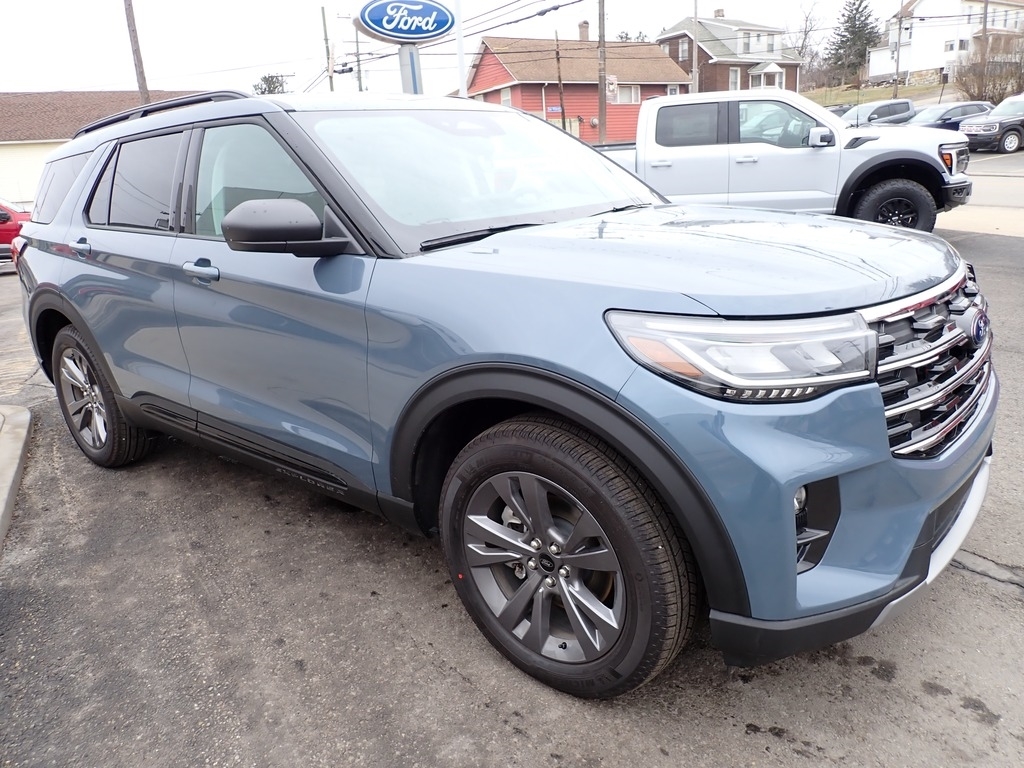 2026 Ford Explorer Active - 8