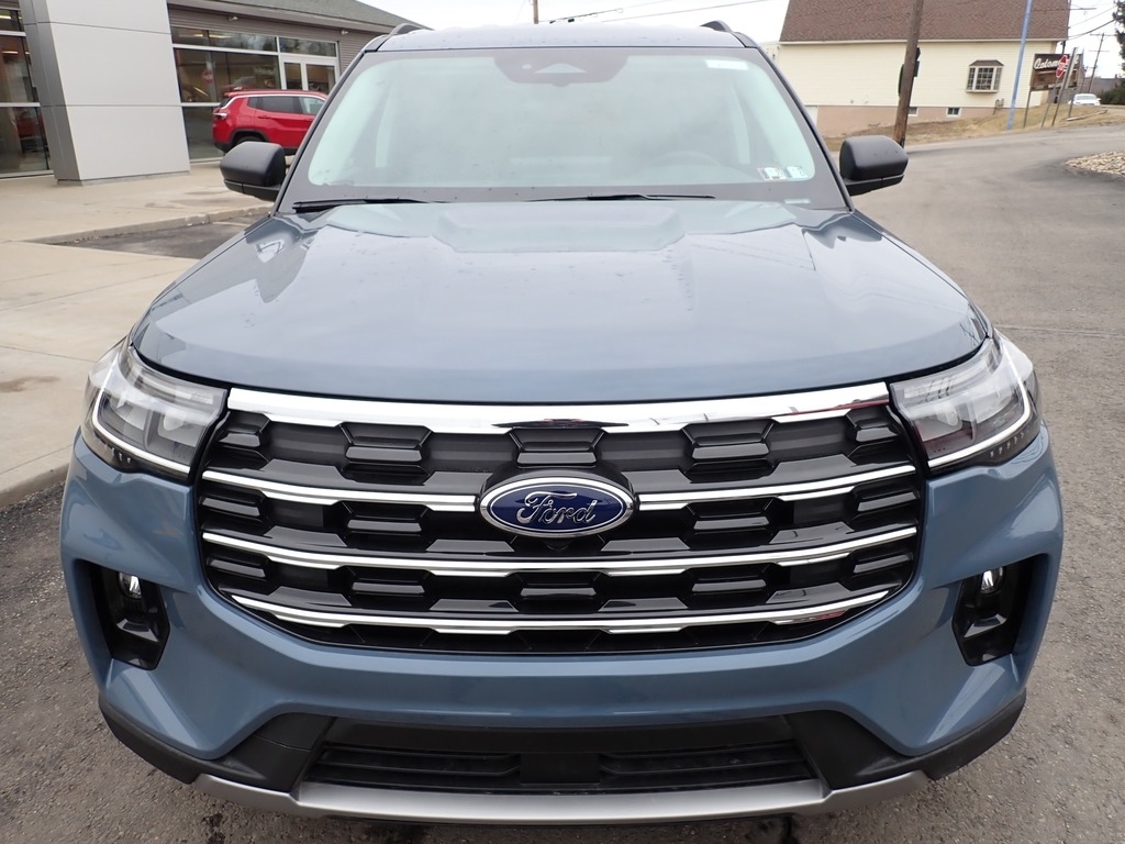 2026 Ford Explorer Active - 9