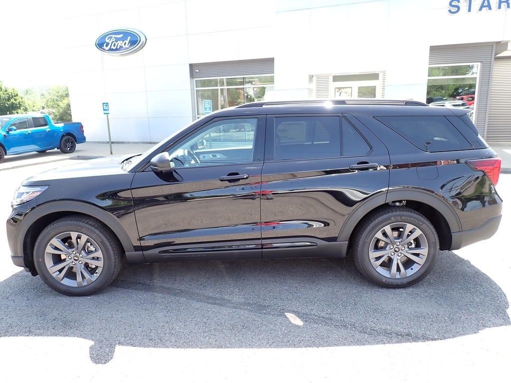 2026 Ford Explorer Active Agate Black at Star Lake Ford