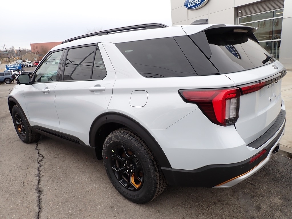 2026 Ford Explorer Tremor - 2