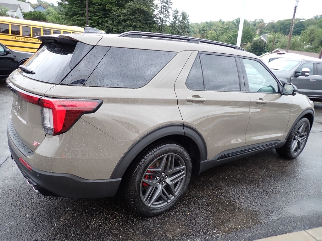 2026 Ford Explorer ST MARSH GRY at Star Lake Ford