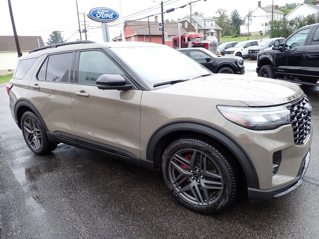 2026 Ford Explorer ST MARSH GRY at Star Lake Ford